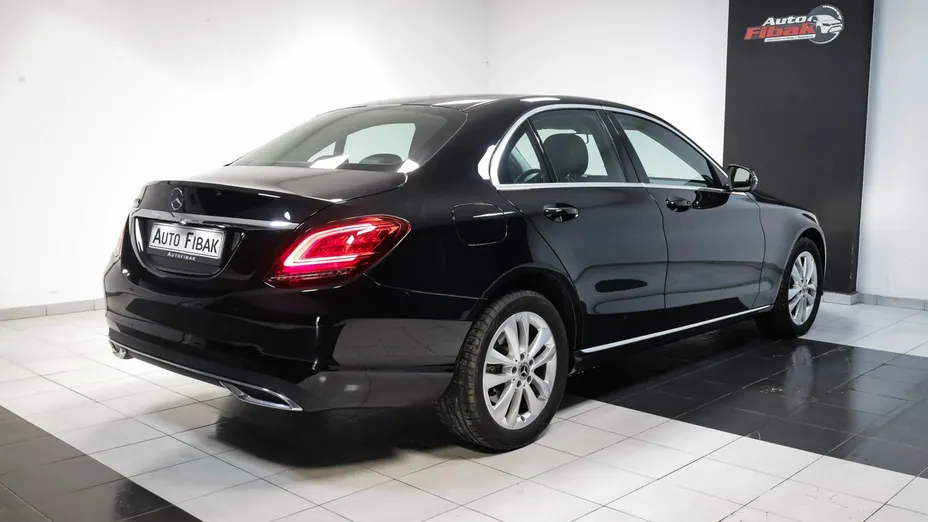 MERCEDES-BENZ C Klasa -