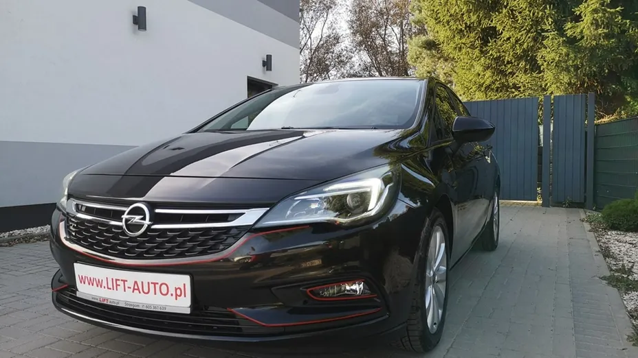 OPEL Astra -