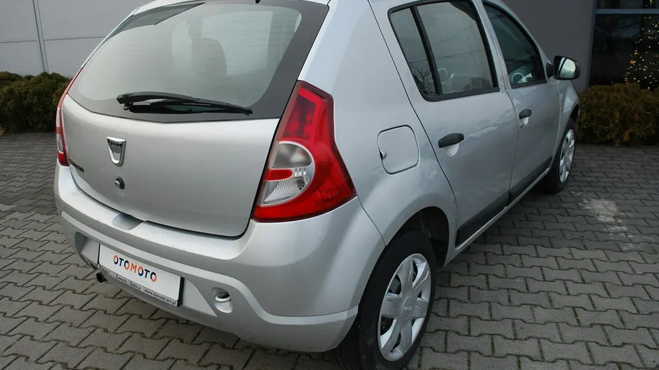 DACIA Sandero -