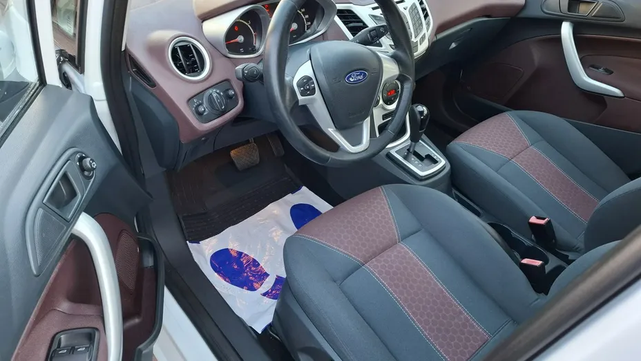 FORD Fiesta -