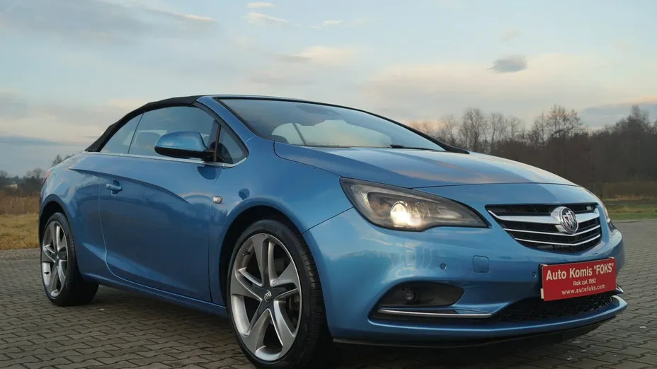 OPEL Cascada -