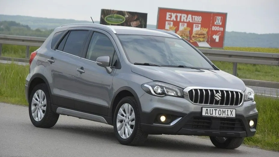 SUZUKI S-Cross -