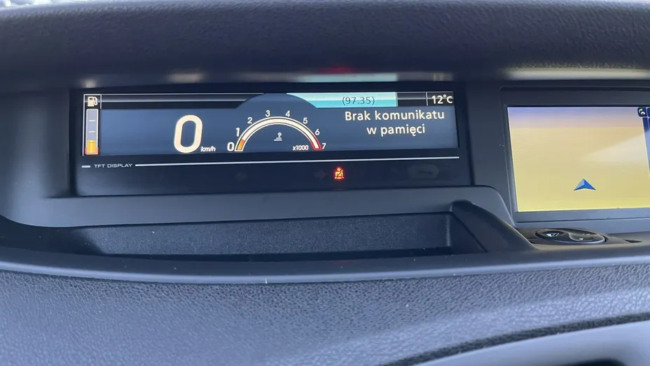 RENAULT Scenic -