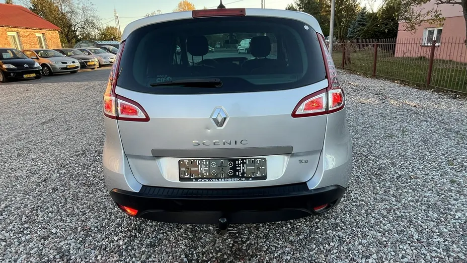RENAULT Scenic -