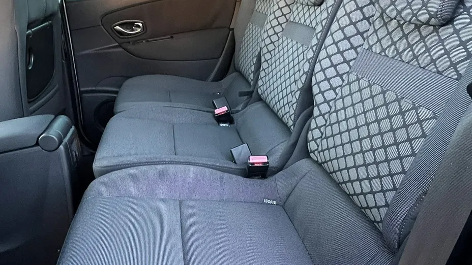 RENAULT Scenic -