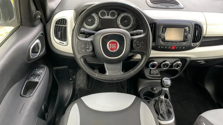 FIAT 500L -
