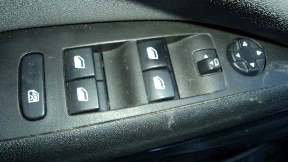 OPEL Crossland X -
