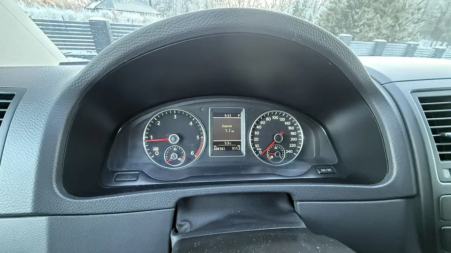 VOLKSWAGEN Multivan -