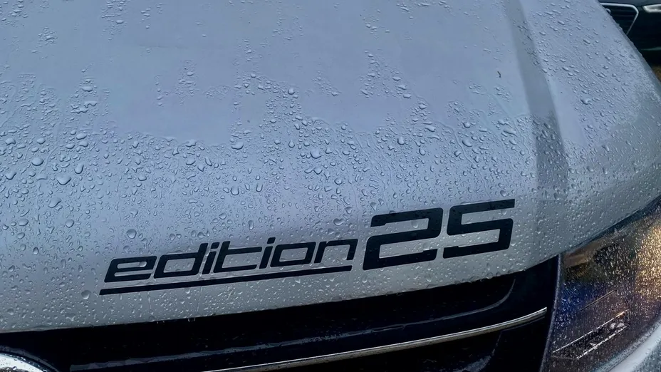 VOLKSWAGEN Multivan -