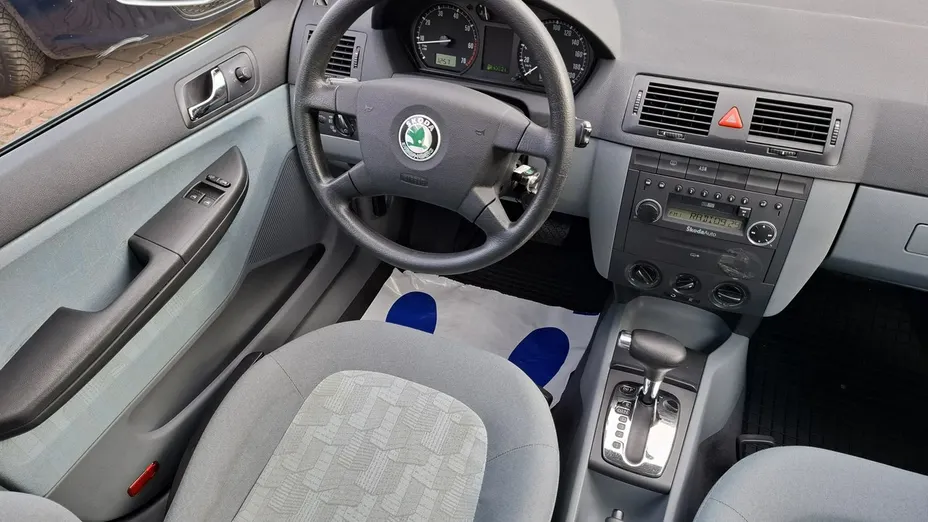 SKODA Fabia -