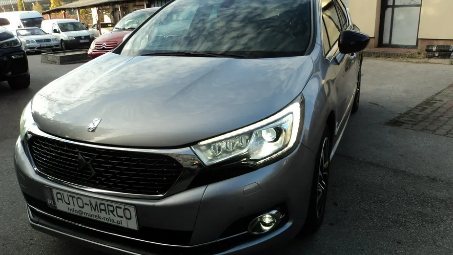 CITROEN DS4 -