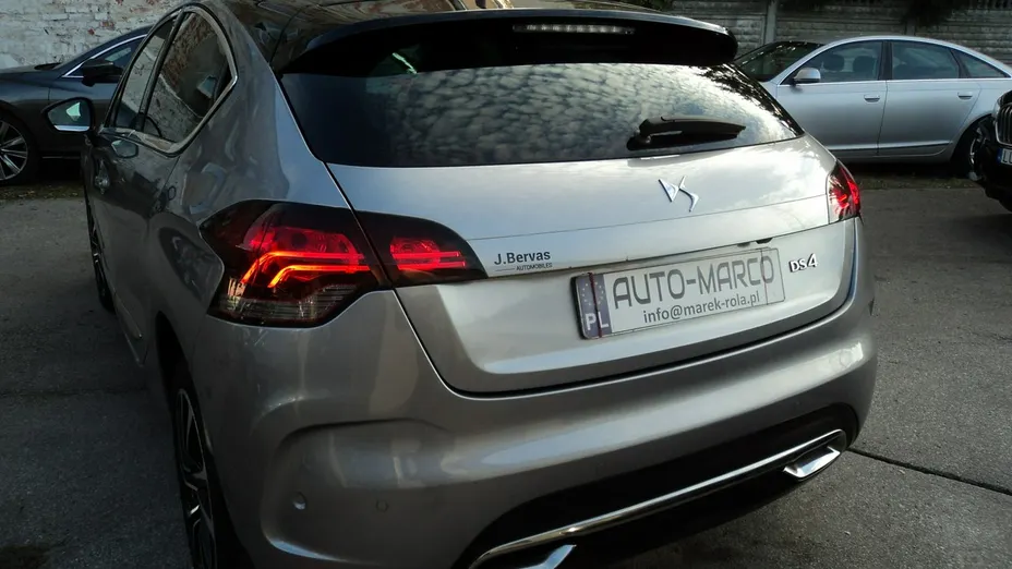 CITROEN DS4 -