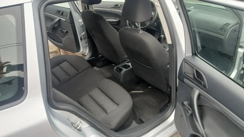 SKODA Octavia -