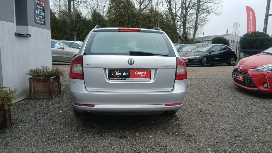 SKODA Octavia -