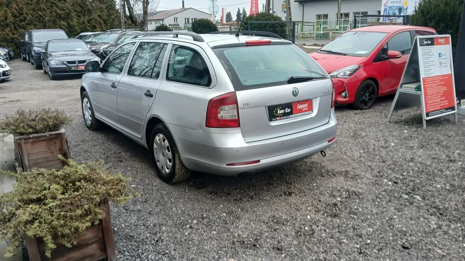 SKODA Octavia -