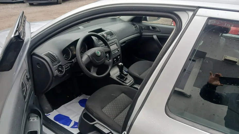 SKODA Octavia -