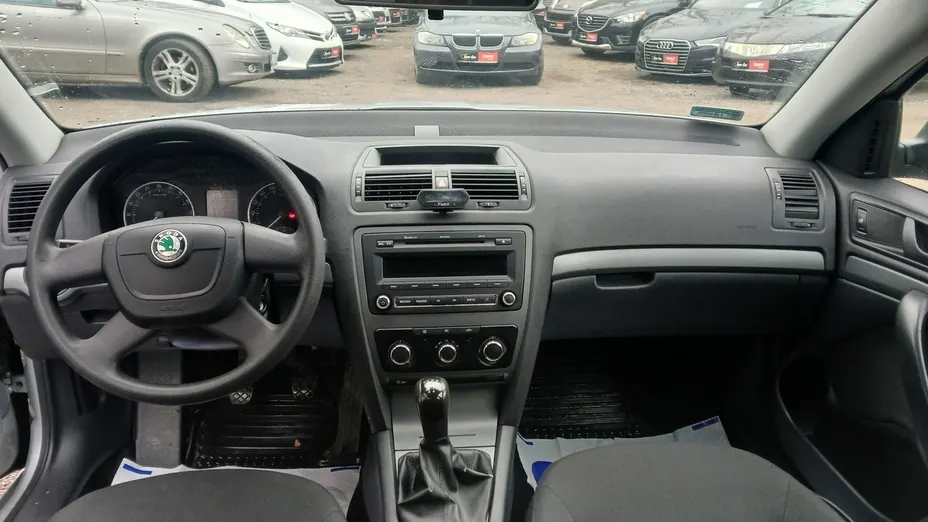SKODA Octavia -