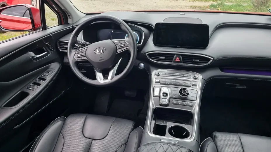 HYUNDAI Santa Fe -