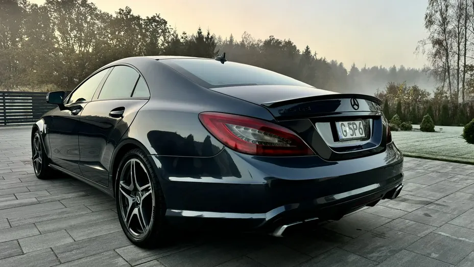MERCEDES-BENZ CLS -