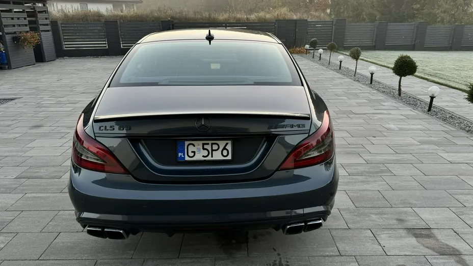 MERCEDES-BENZ CLS -