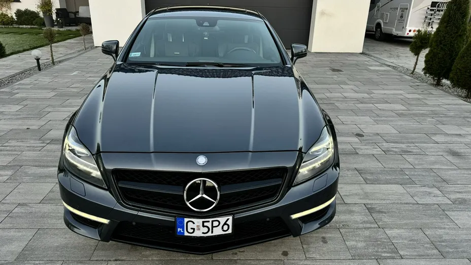 MERCEDES-BENZ CLS -