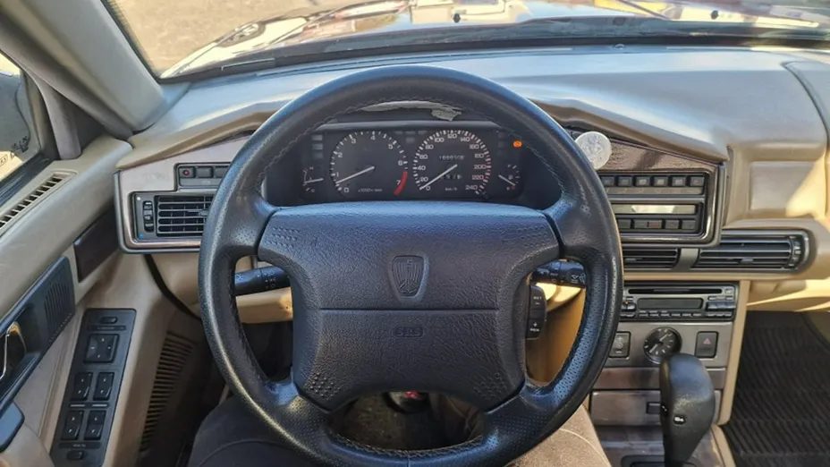 ROVER 827 -