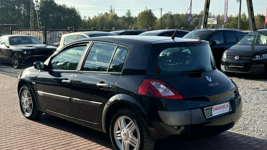 RENAULT Megane -