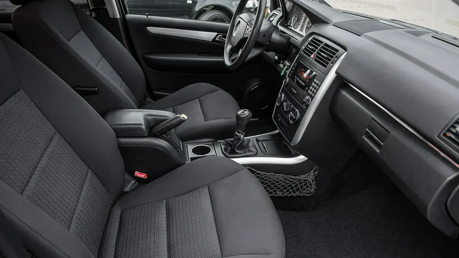 MERCEDES-BENZ B Klasa -