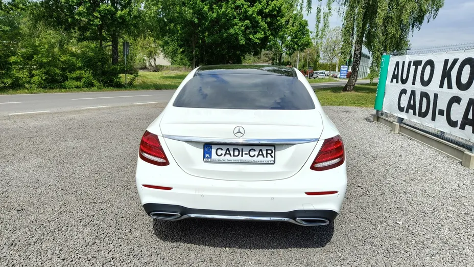 MERCEDES-BENZ E Klasa -