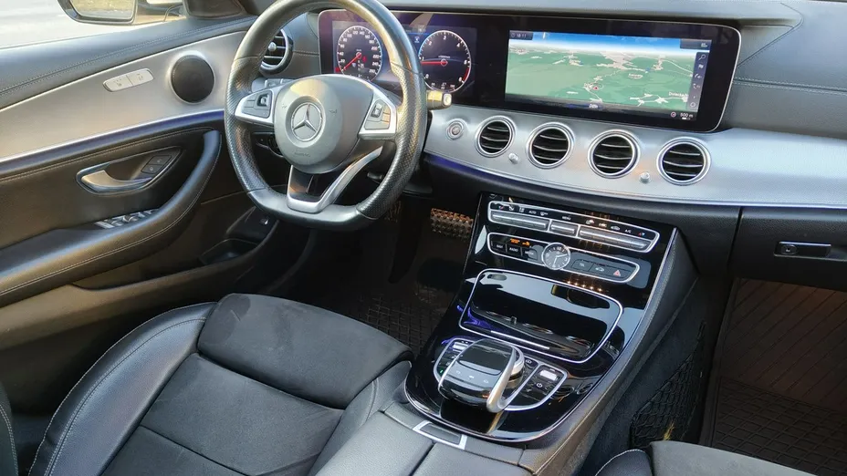 MERCEDES-BENZ E Klasa -