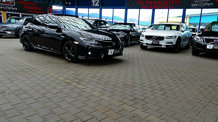 HONDA Civic -