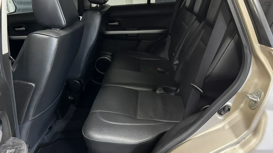 SUZUKI Grand Vitara -
