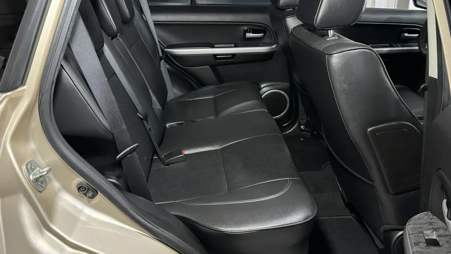 SUZUKI Grand Vitara -