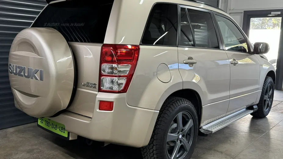 SUZUKI Grand Vitara -
