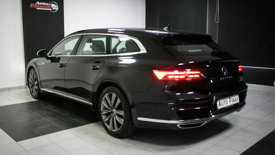 VOLKSWAGEN Arteon -