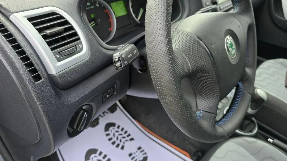 SKODA Fabia -