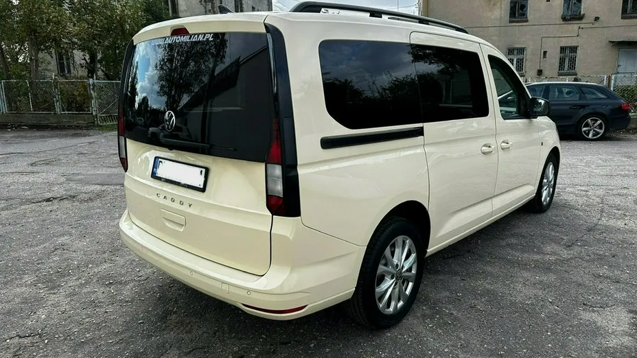VOLKSWAGEN Caddy -