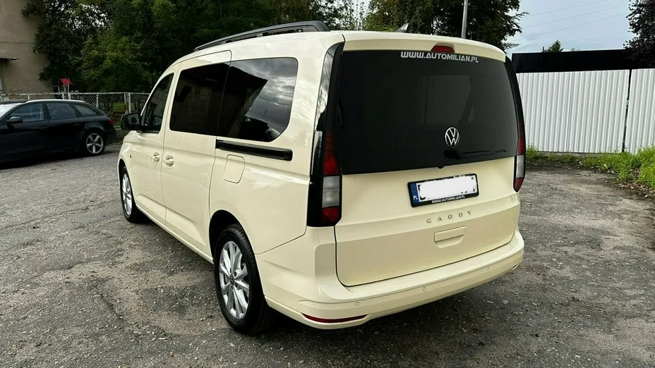 VOLKSWAGEN Caddy -