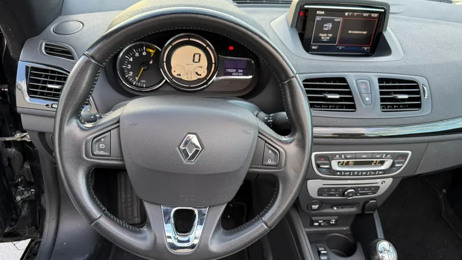 RENAULT Megane -