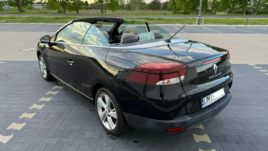 RENAULT Megane -