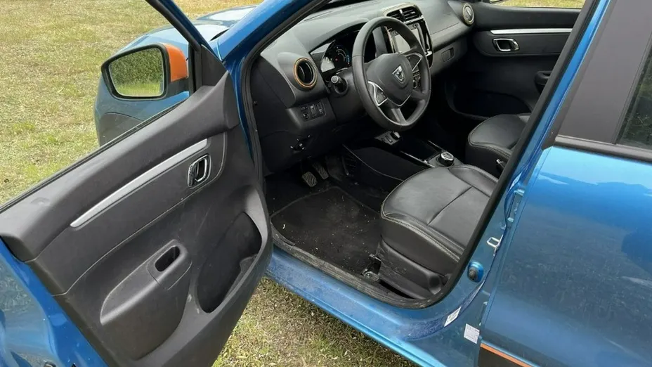 DACIA Spring -