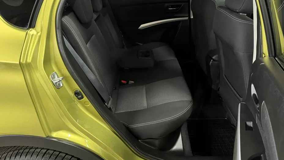 SUZUKI S-Cross -