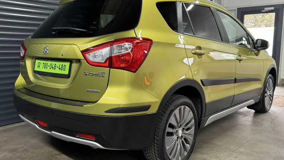 SUZUKI S-Cross -