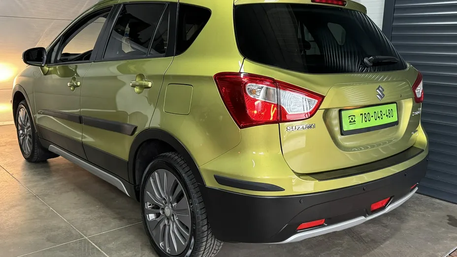 SUZUKI S-Cross -