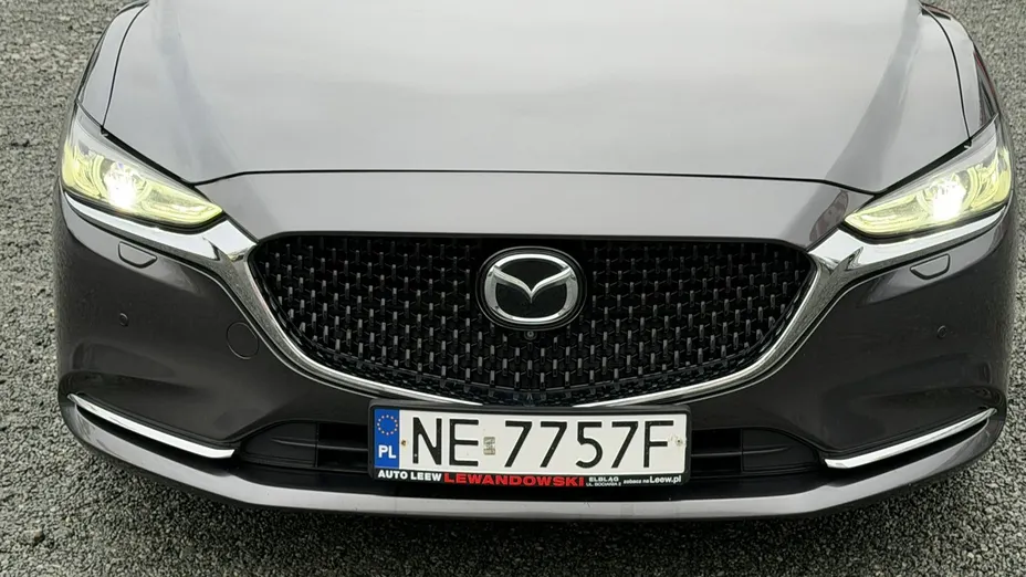 MAZDA 6 -