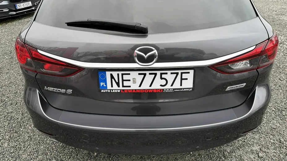 MAZDA 6 -