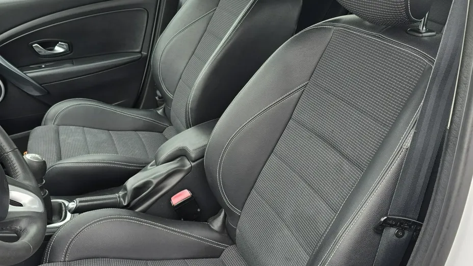 RENAULT Megane -