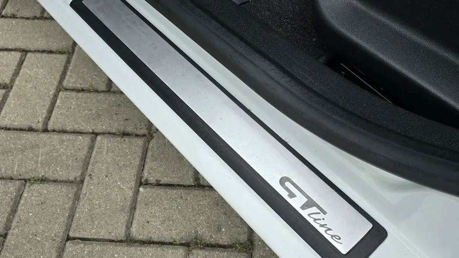 RENAULT Megane -