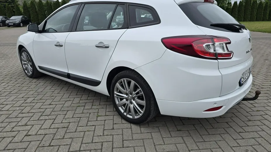 RENAULT Megane -
