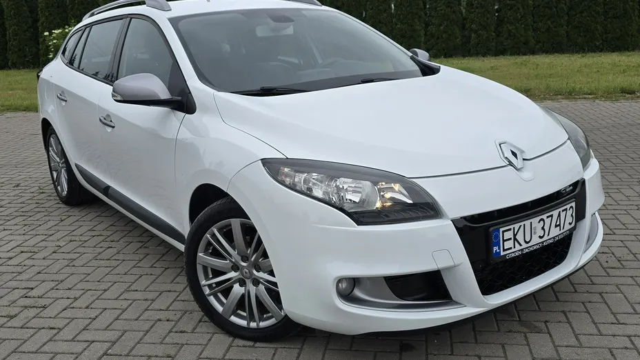 RENAULT Megane -